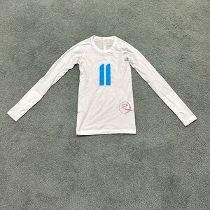 Women's Lululemon Swiftly Tech 2.0 Long Sleeve Size 4 Branded